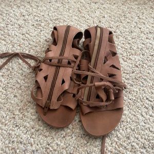 Free people tie up sandals